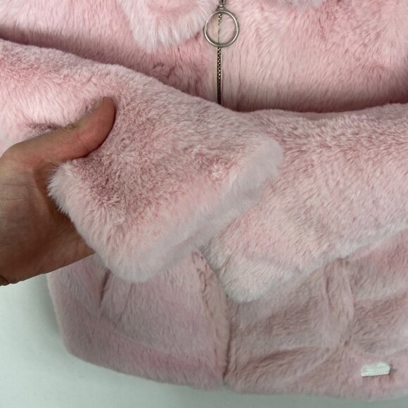 NEW 7 For All Mankind Toddler Striped Ruffle Top and Faux Fur Fuzzy Pink Jacket - Picture 5 of 15